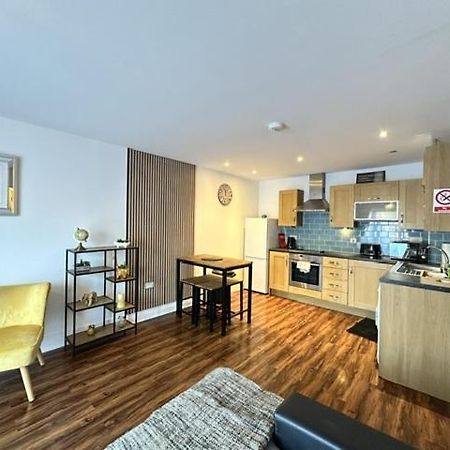 Grand Central Apartments Дарби Екстериор снимка