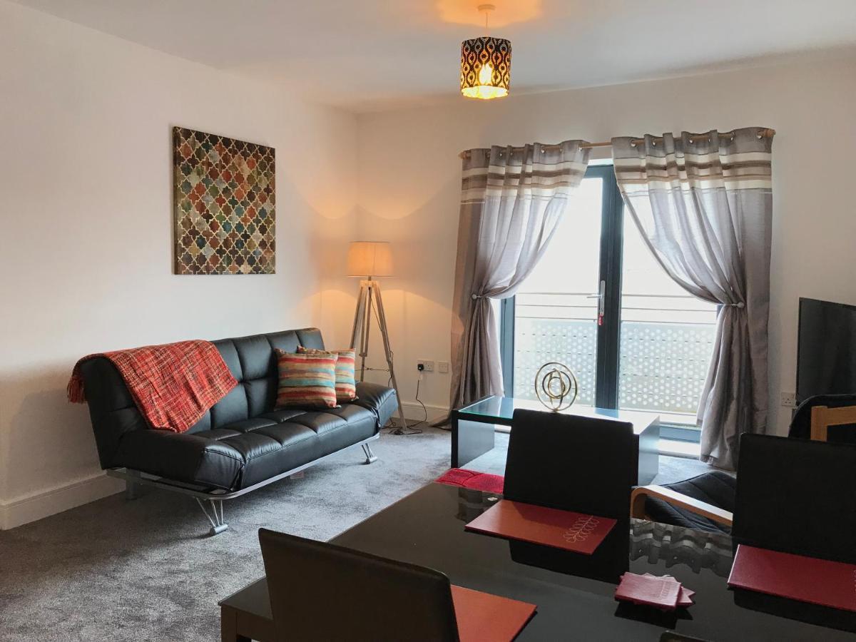 Grand Central Apartments Дарби Екстериор снимка